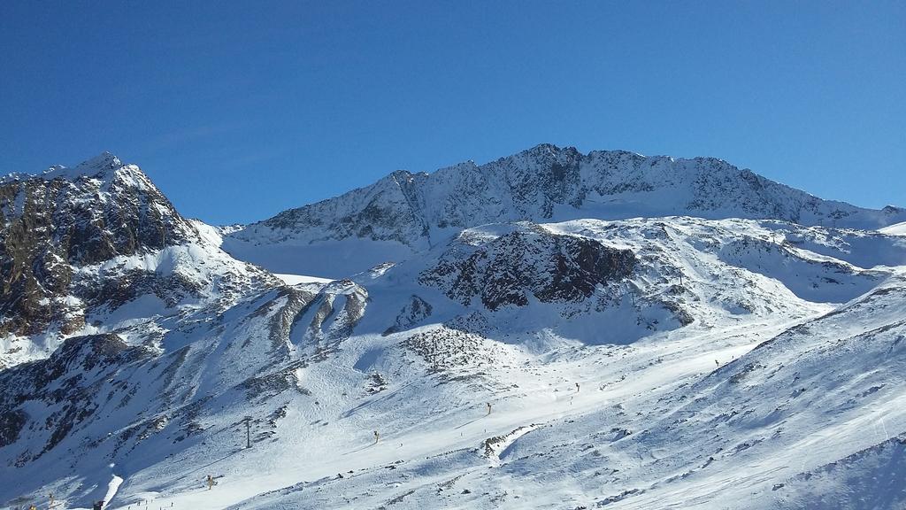 Landhaus Alpensonne ノイシュティフト・イム・シュトゥーバイタール エクステリア 写真