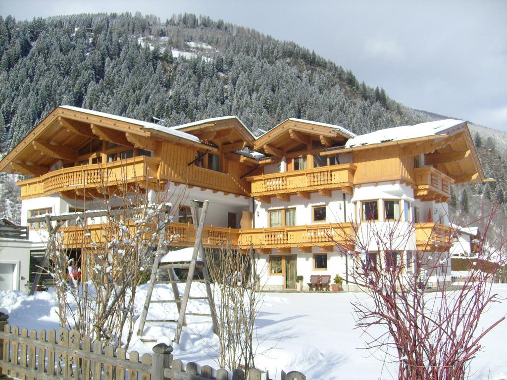 Landhaus Alpensonne ノイシュティフト・イム・シュトゥーバイタール エクステリア 写真