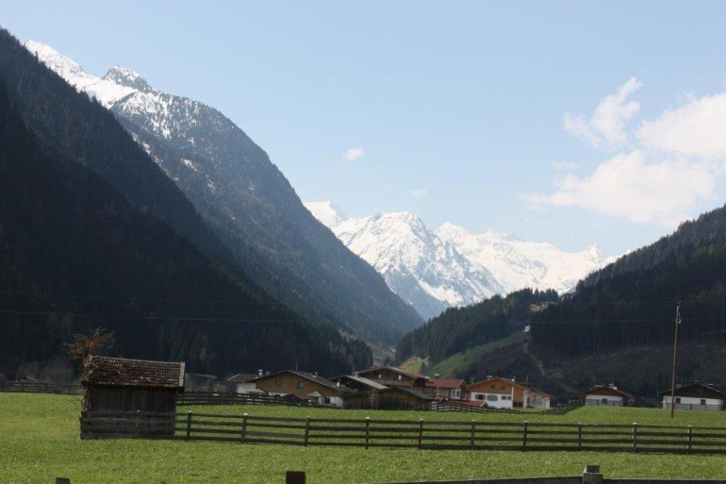 Landhaus Alpensonne ノイシュティフト・イム・シュトゥーバイタール エクステリア 写真